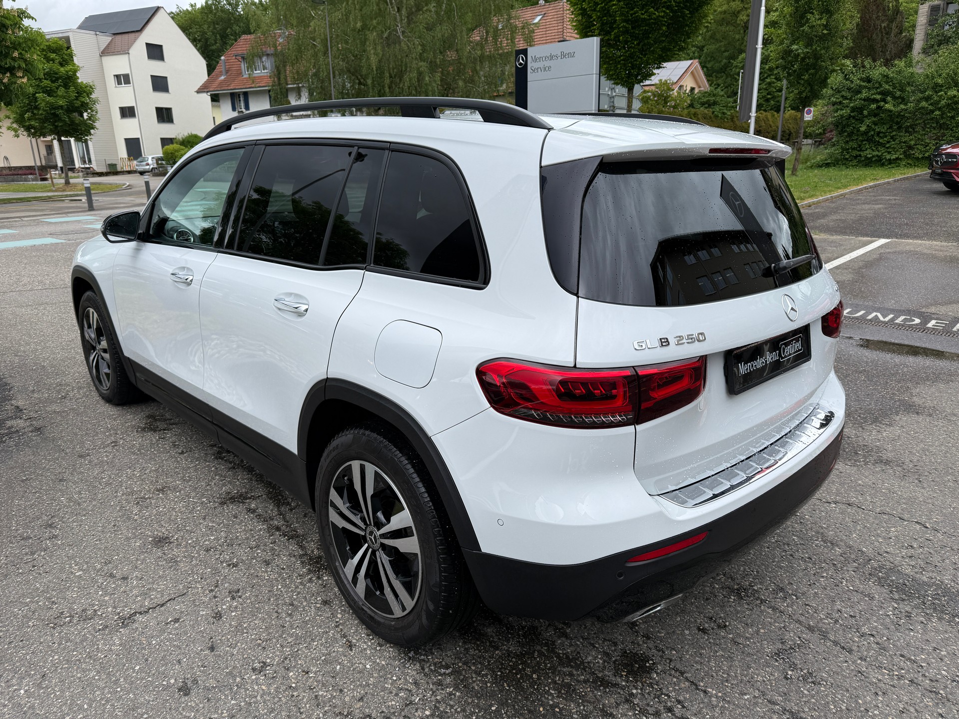 MERCEDES-BENZ GLB 250 Progress. 4 MATIC-image-6