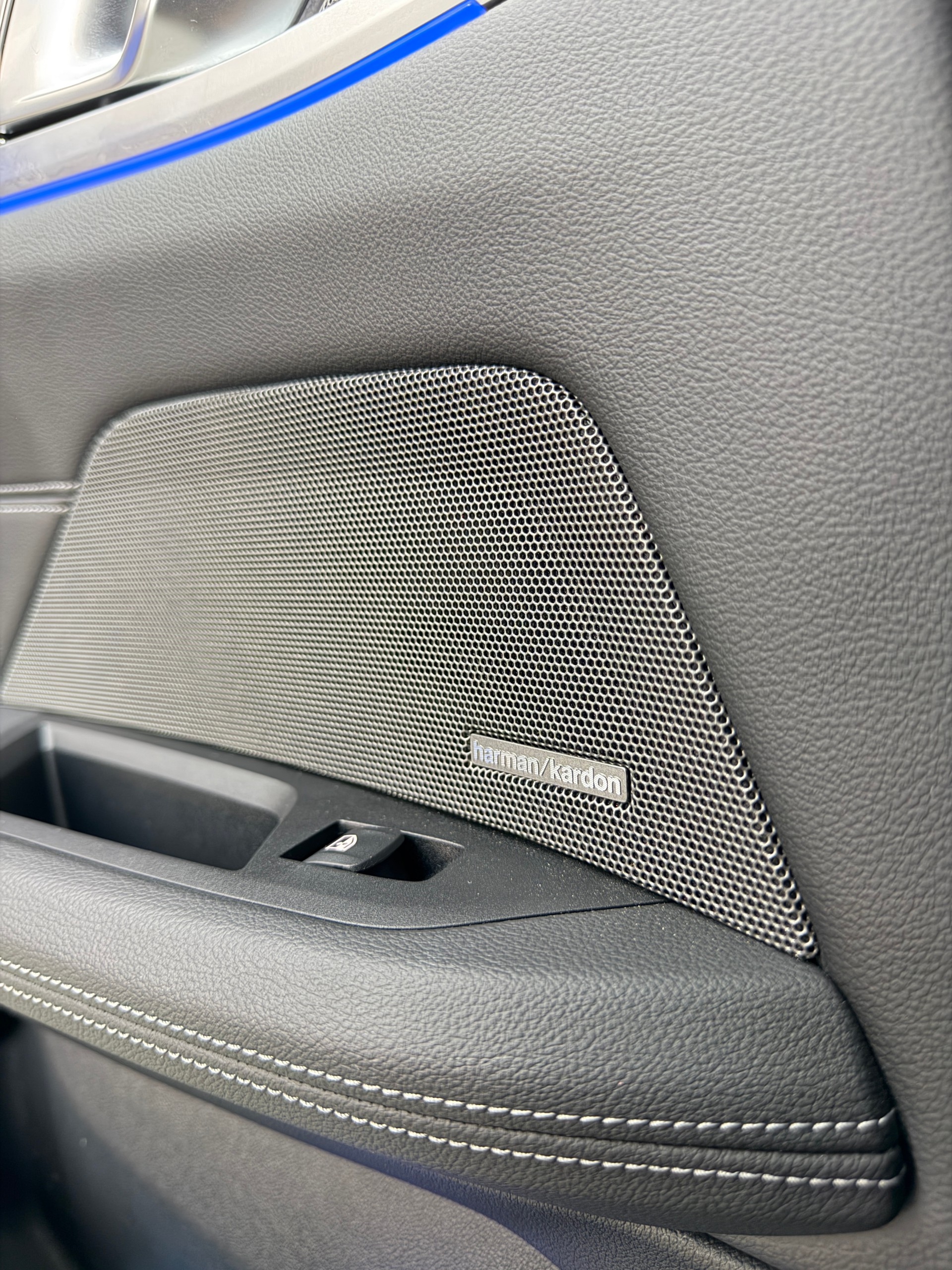 BMW M440i xDrive 48V Gran Coupé M Sport-image-14