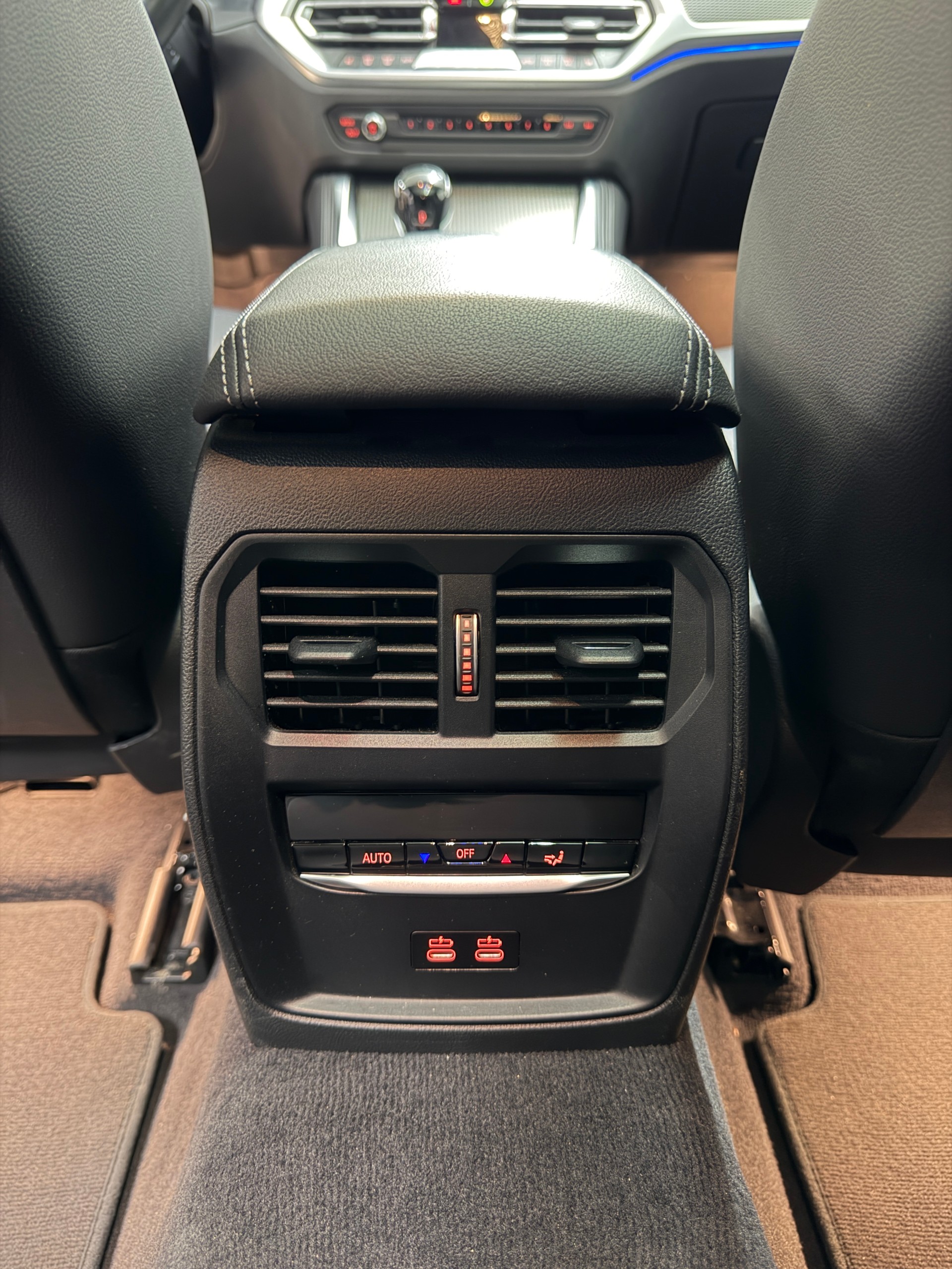 BMW M440i xDrive 48V Gran Coupé M Sport-image-9