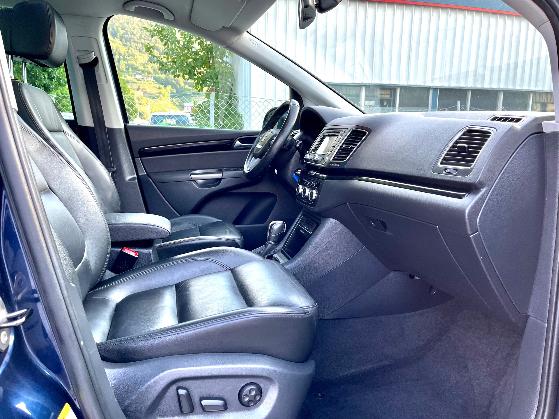 SEAT Alhambra 2.0 TDI Reference DSG-image-11