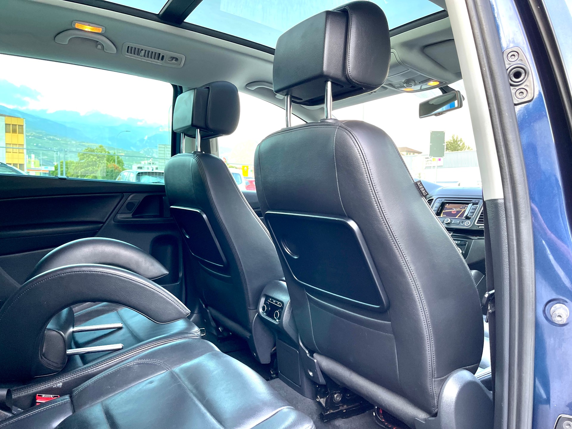 SEAT Alhambra 2.0 TDI Reference DSG-showroom-element-3