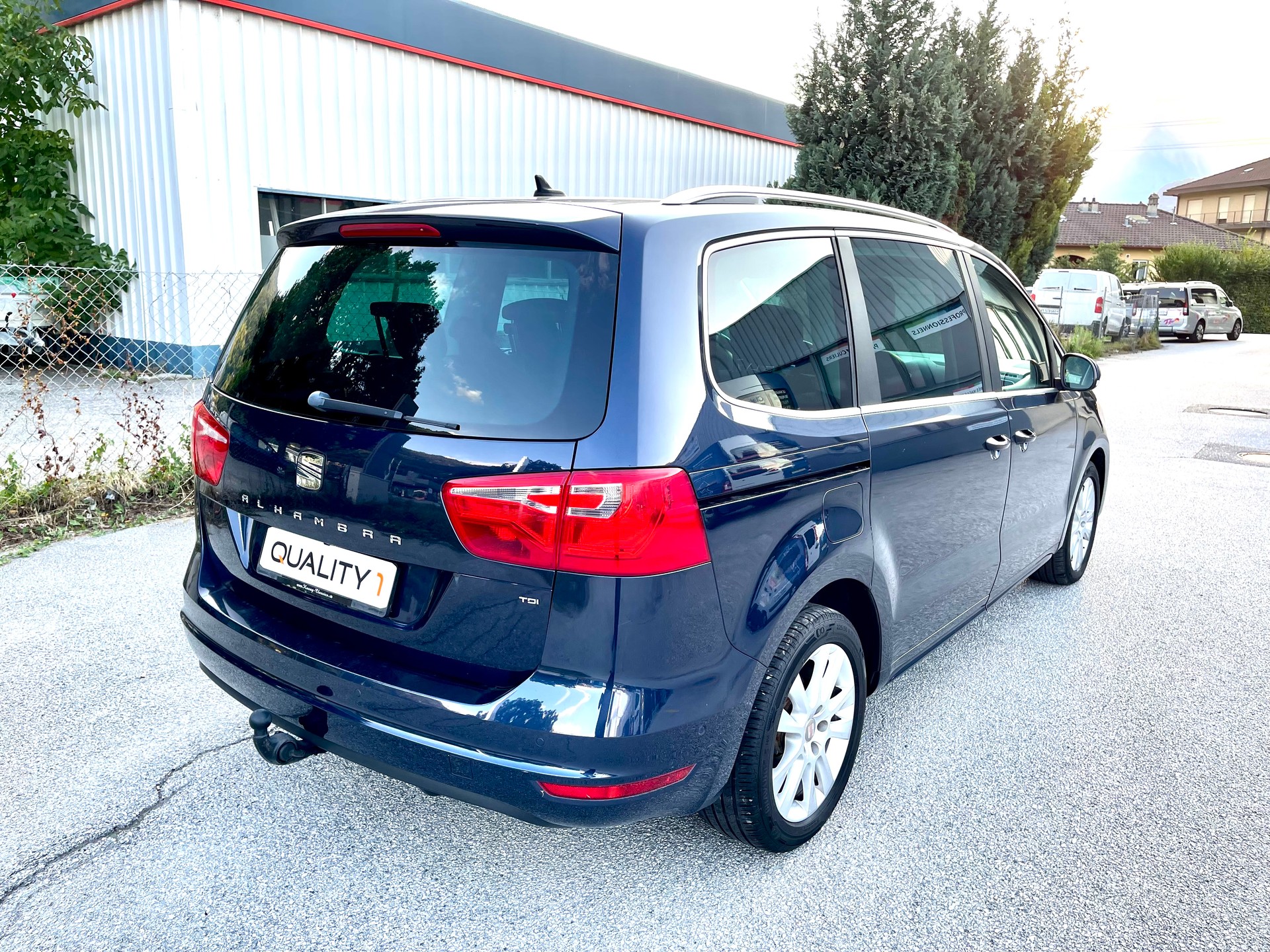 SEAT Alhambra 2.0 TDI Reference DSG-image-29