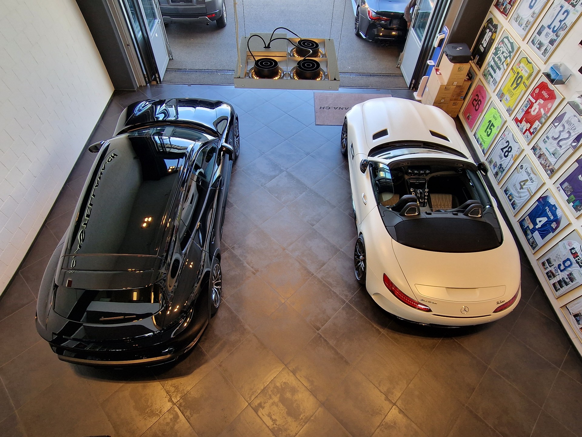 PORSCHE Taycan 4 Cross Turismo-image-7