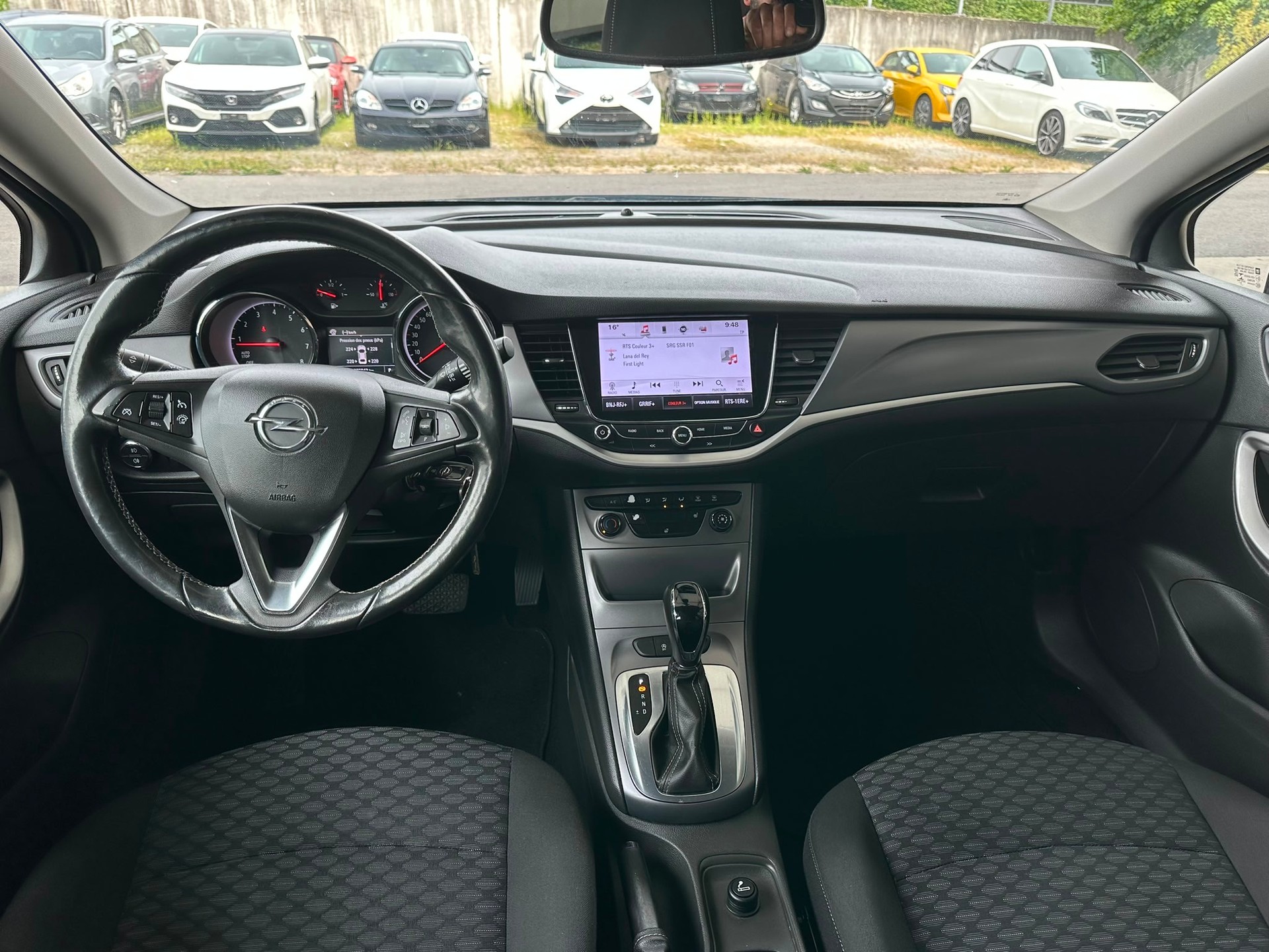 OPEL Astra 1.4i Turbo Enjoy Automatic-image-7
