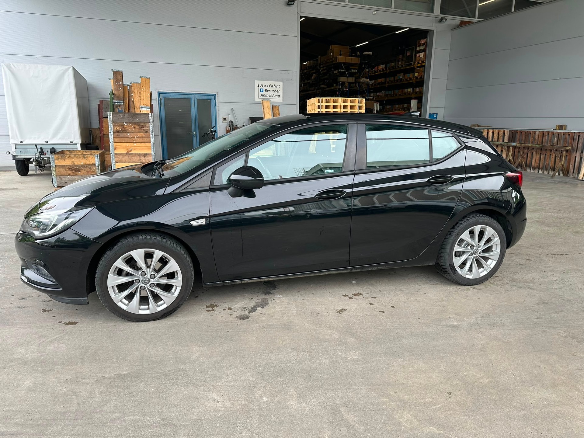 OPEL Astra 1.4i Turbo Enjoy Automatic-image-1
