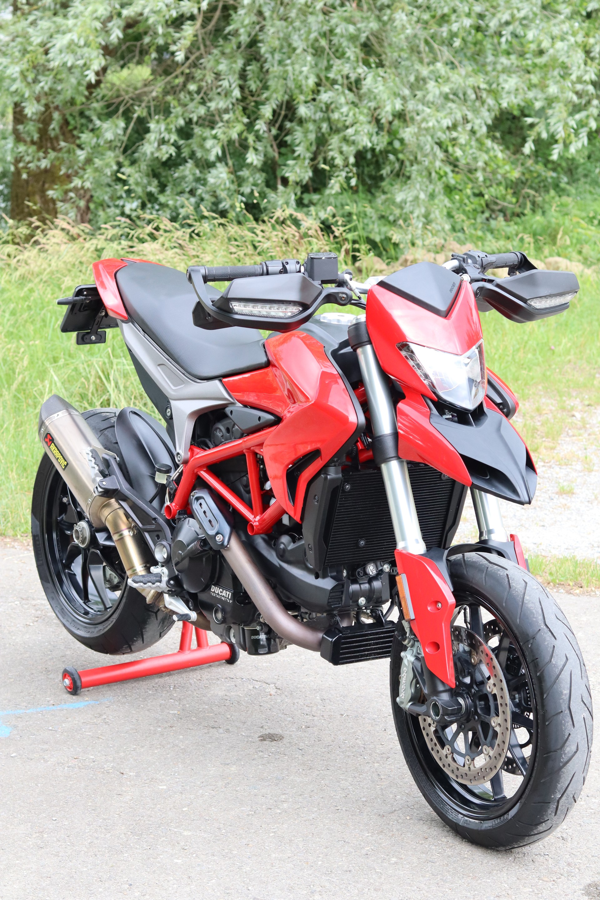 DUCATI Hypermotard 939