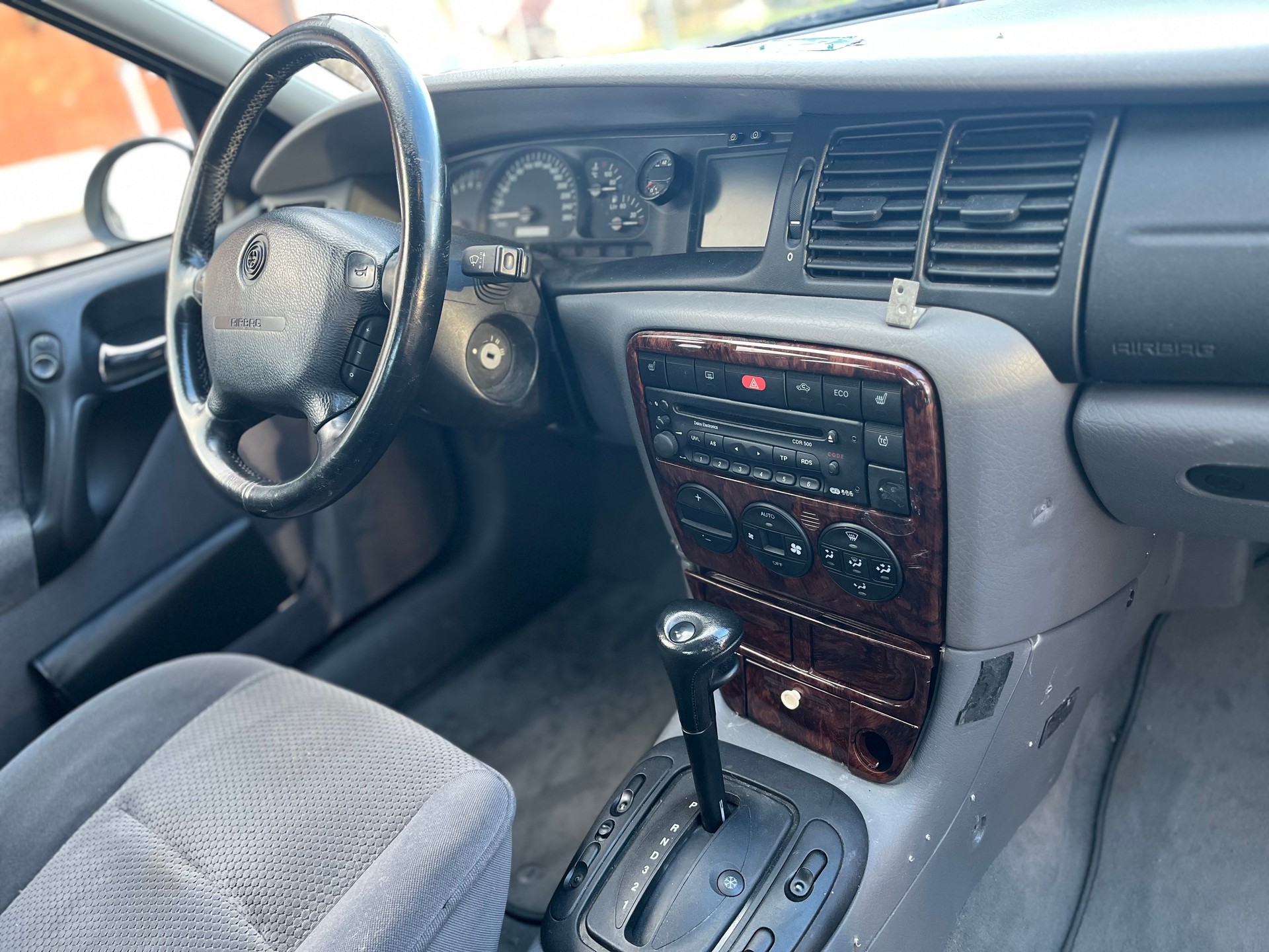 OPEL Automat km:136000 Benzin 2,0i mit Klimaanlage-image-10