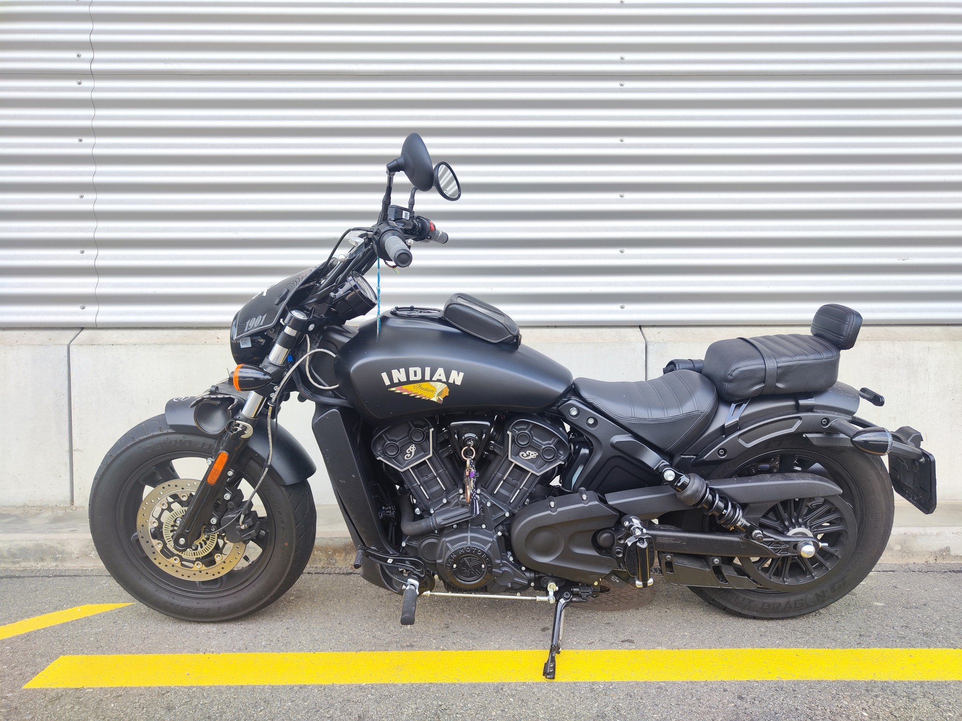INDIAN Scout Sixty Bobber ABS-image-1