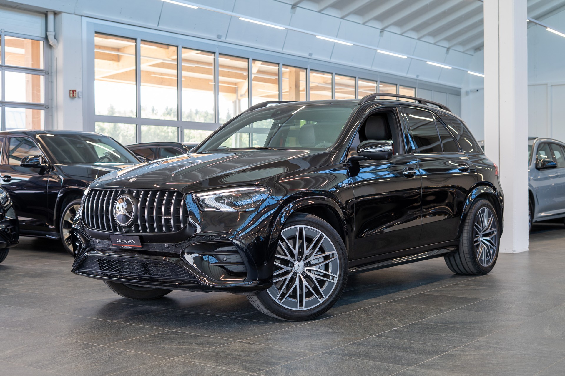 MERCEDES-BENZ GLE 53 AMG 4matic+ / Panorama / Burmester / 360°Kamera