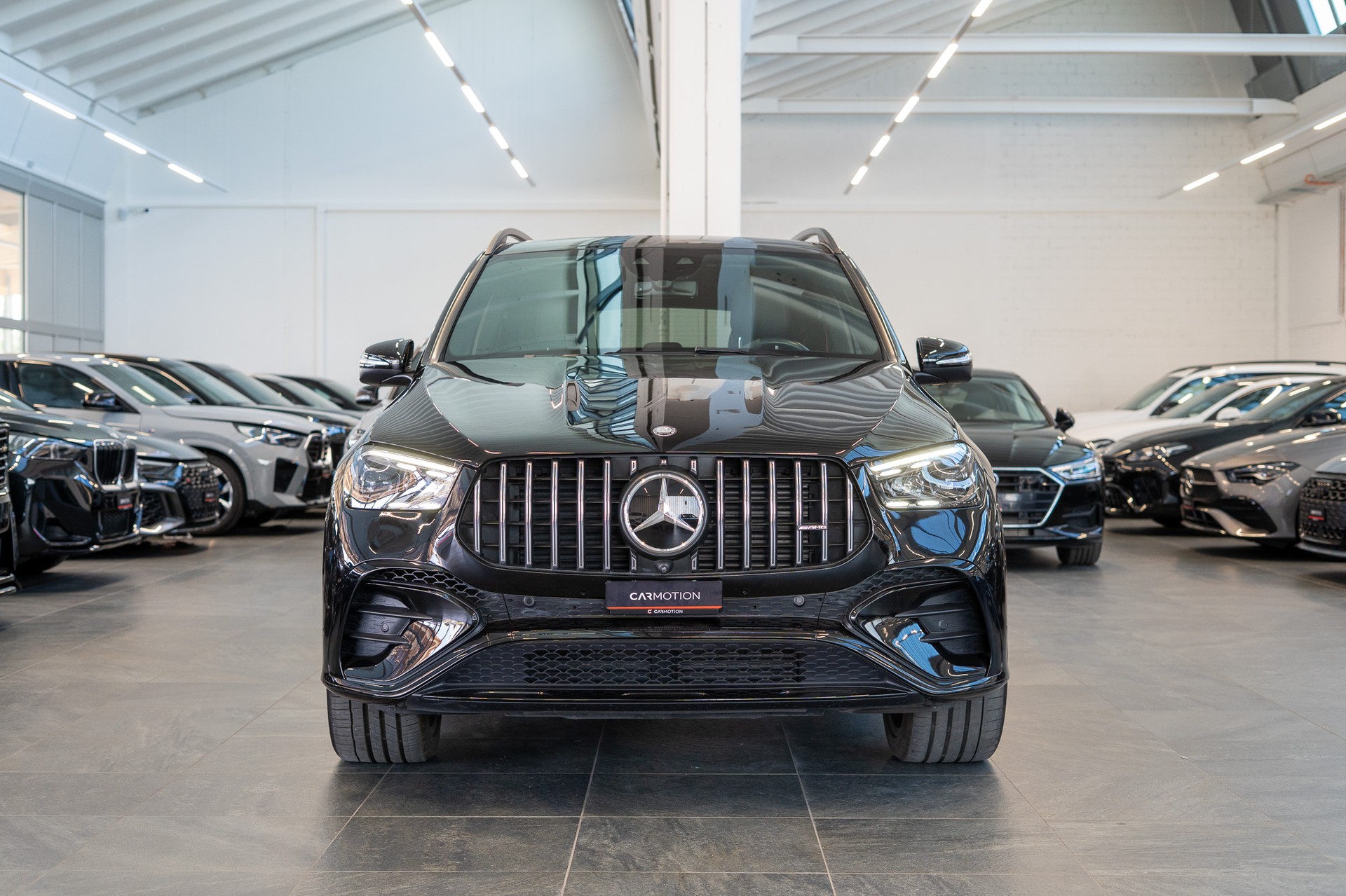 MERCEDES-BENZ GLE 53 AMG 4matic+ / Panorama / Burmester / 360°Kamera-showroom-element-1