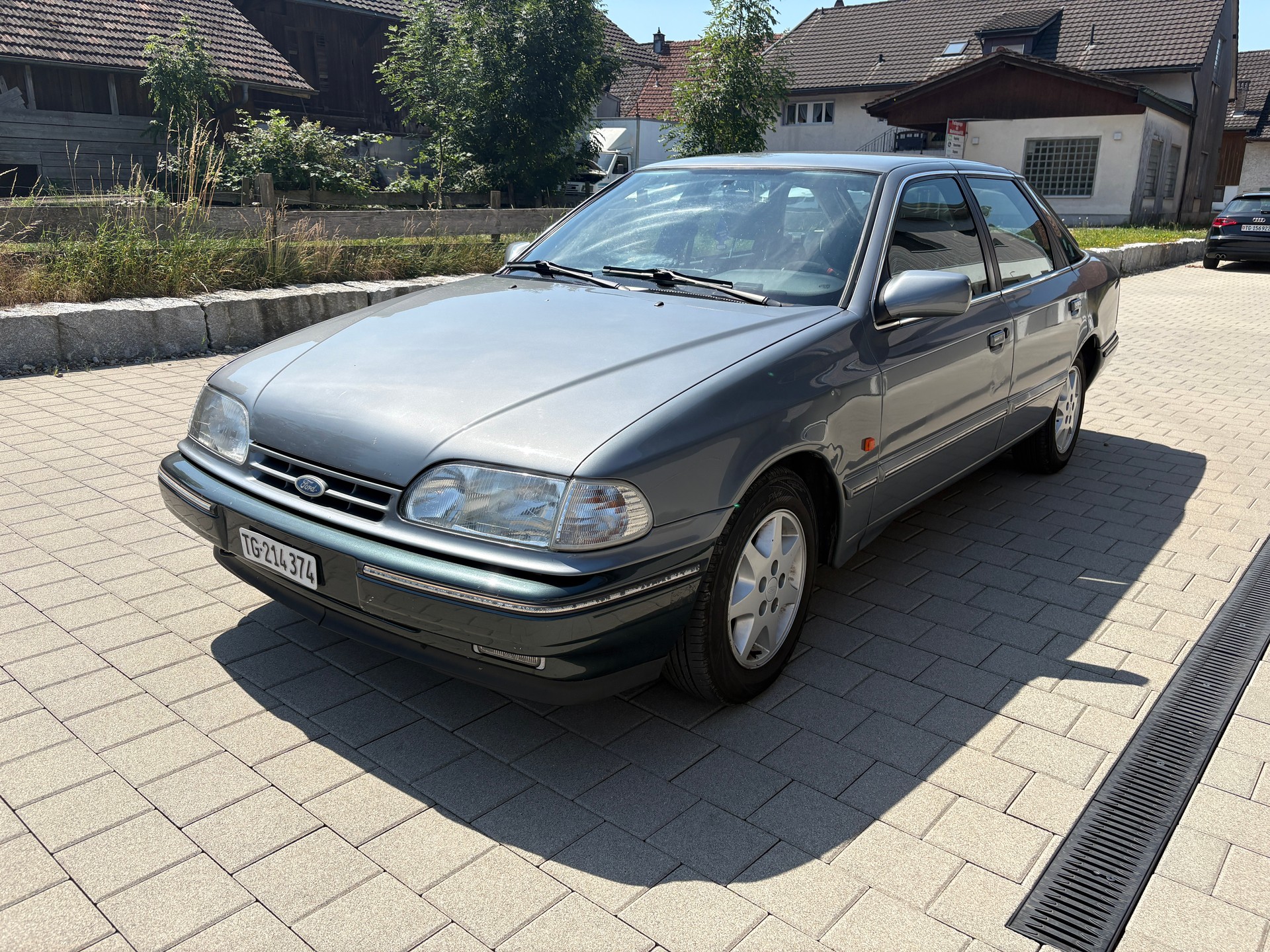 FORD 2.9i