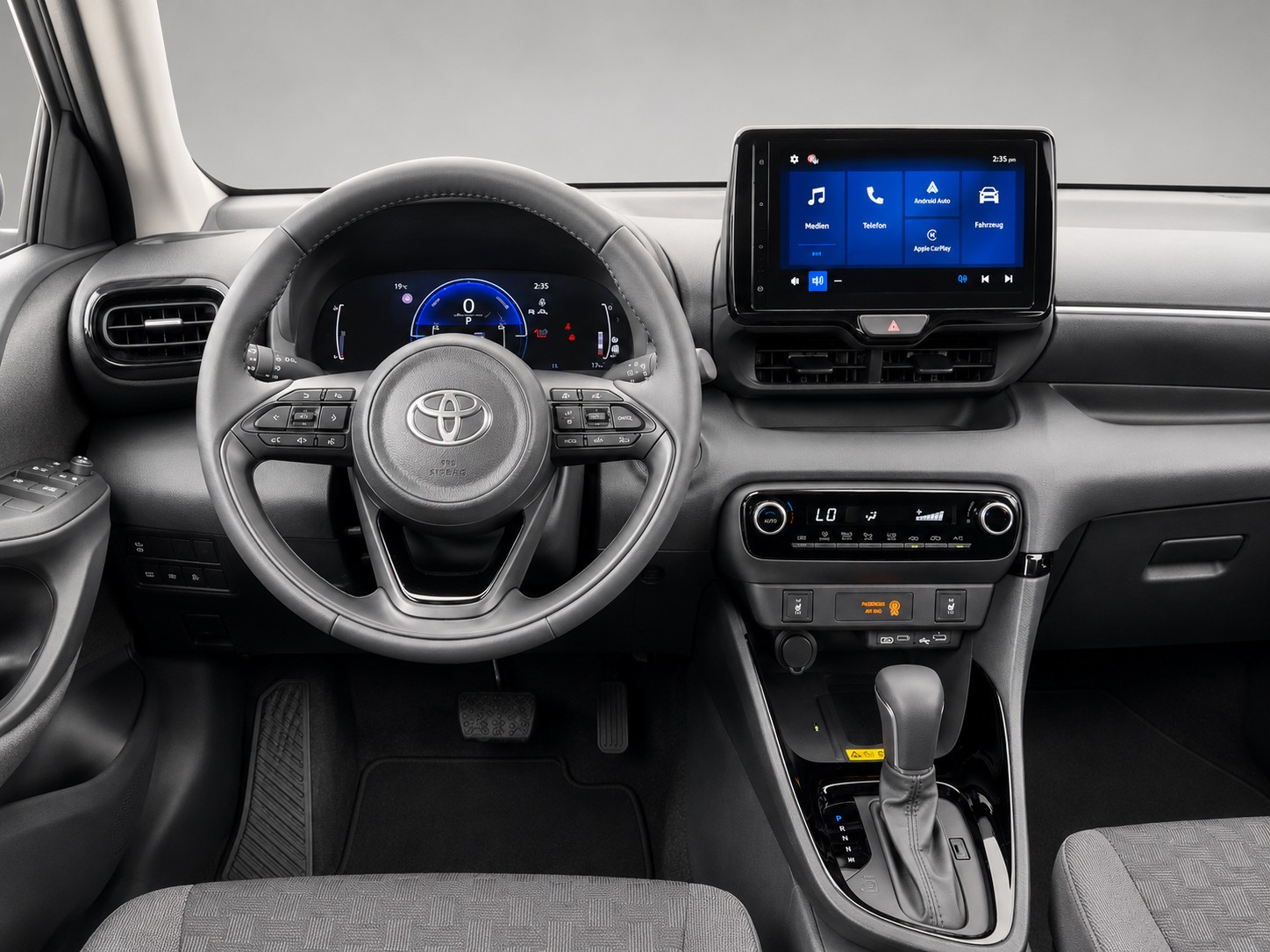 TOYOTA Yaris 1.5 Comfort e-CVT VVTi-HSD SPORT-showroom-element-1