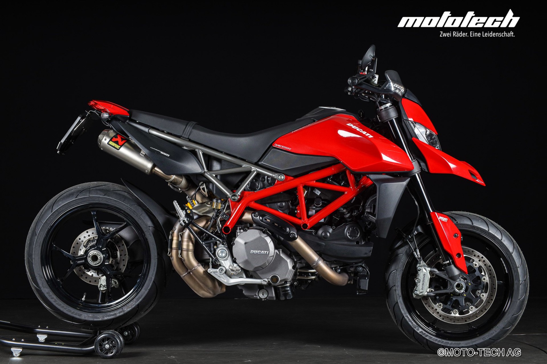 DUCATI Hypermotard 950 AKRAPOVIC-image-1