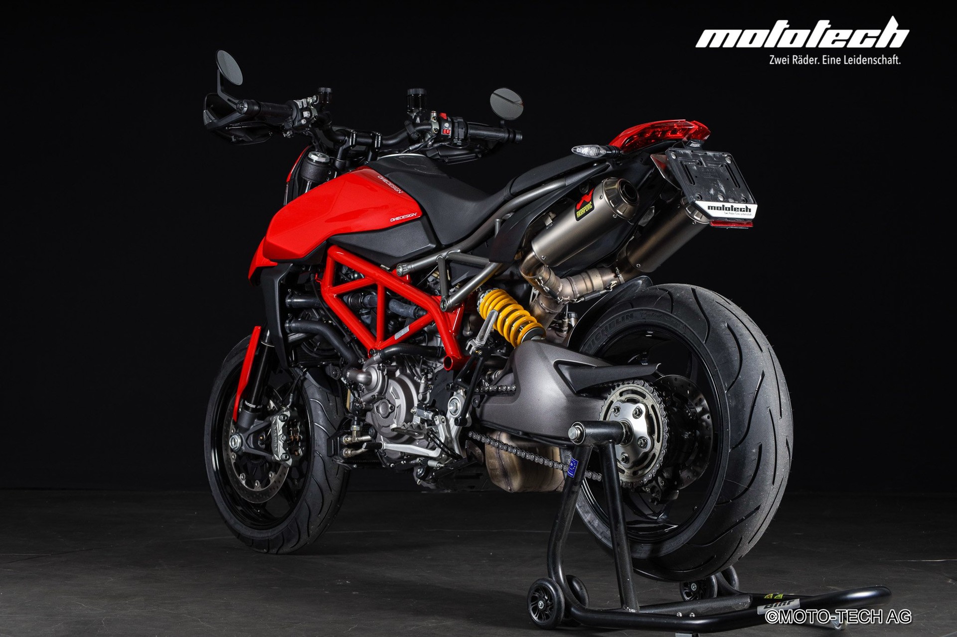 DUCATI Hypermotard 950 AKRAPOVIC-image-3
