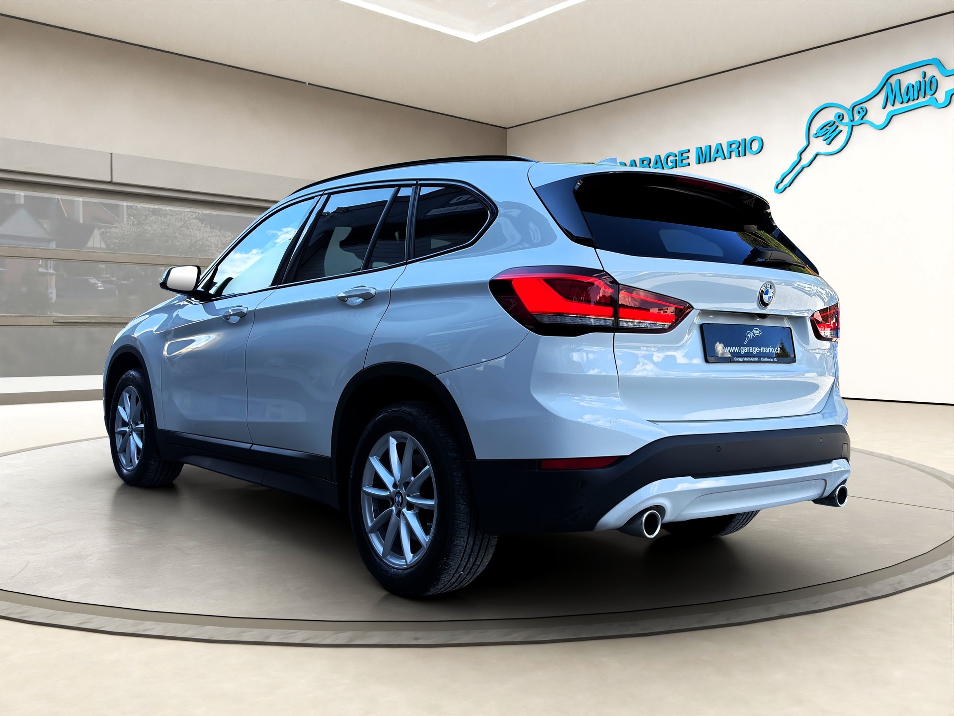 BMW X1 xDrive 20d Steptronic ✅CH-Fahrzeug & Gratis-Service und 8-fach bereift auf ALU✅-image-6