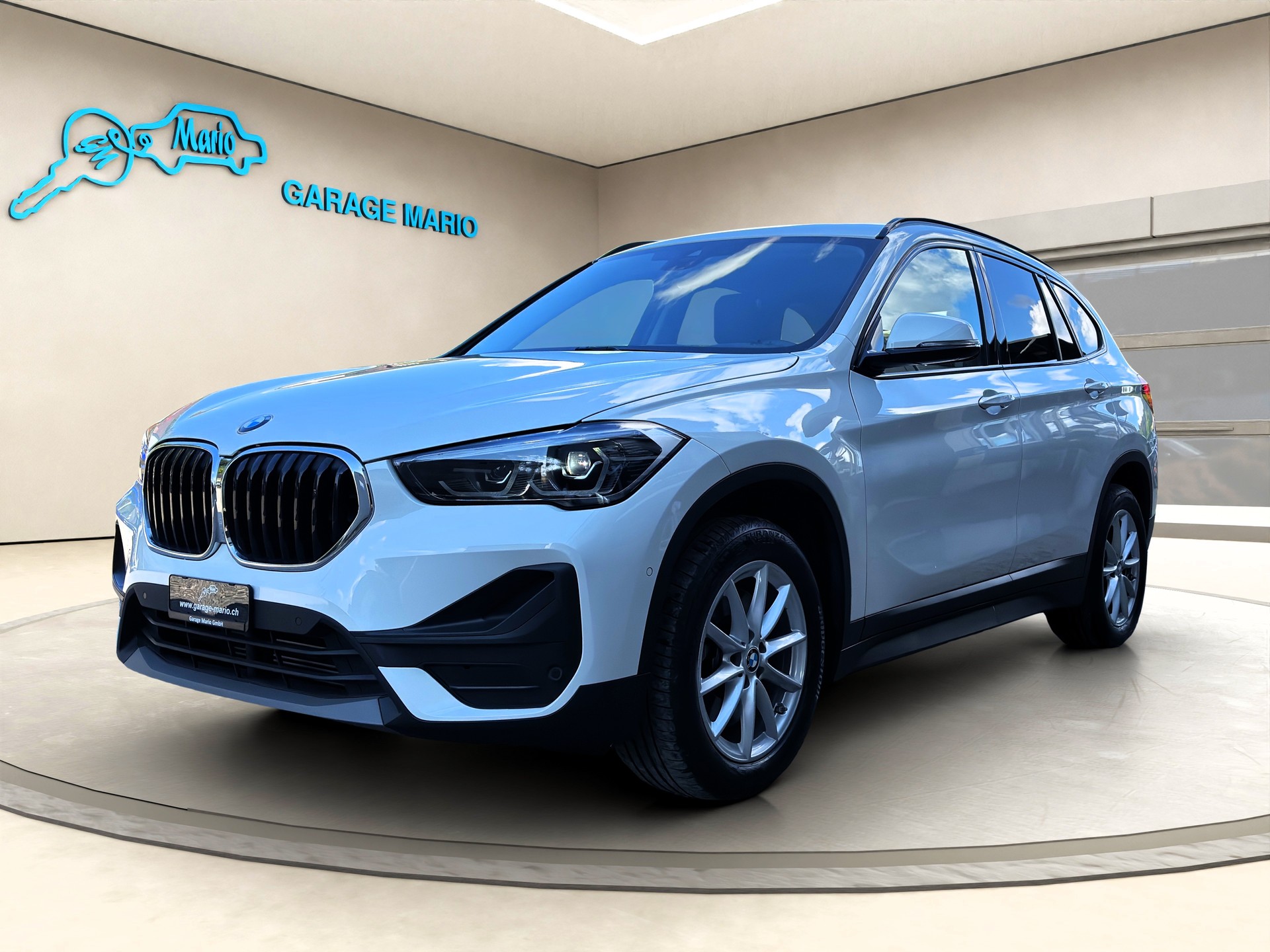 BMW X1 xDrive 20d Steptronic ✅CH-Fahrzeug & Gratis-Service und 8-fach bereift auf ALU✅-image-2