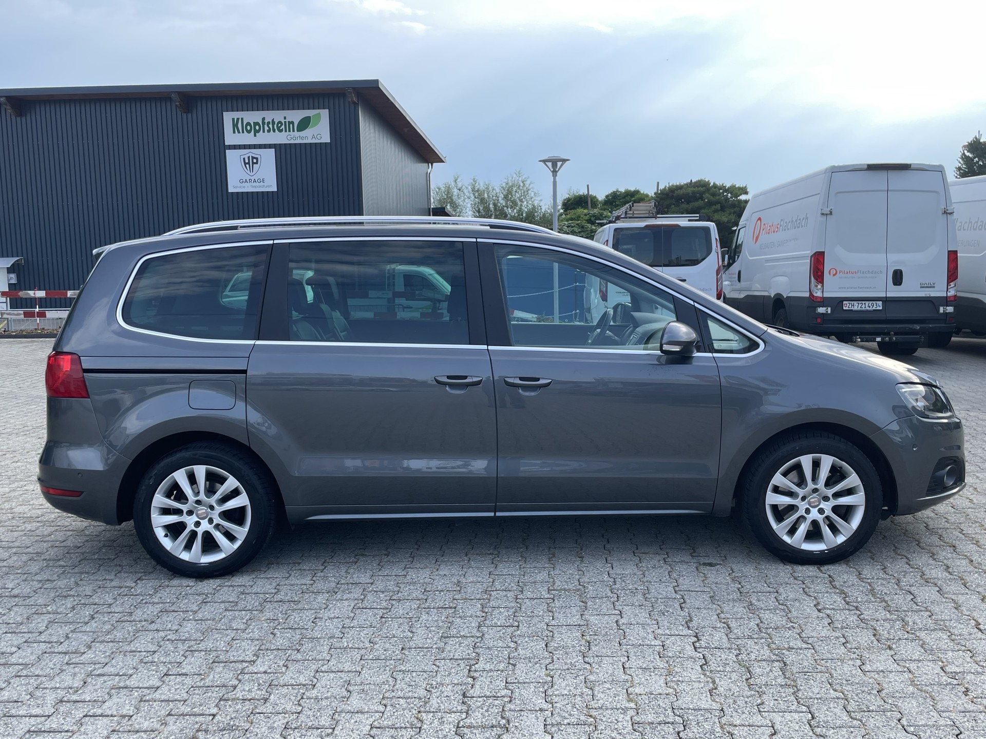 SEAT Alhambra 2.0 TDI Reference 4x4 * 7 Plätzer Airbag Lampe brennt *-image-6