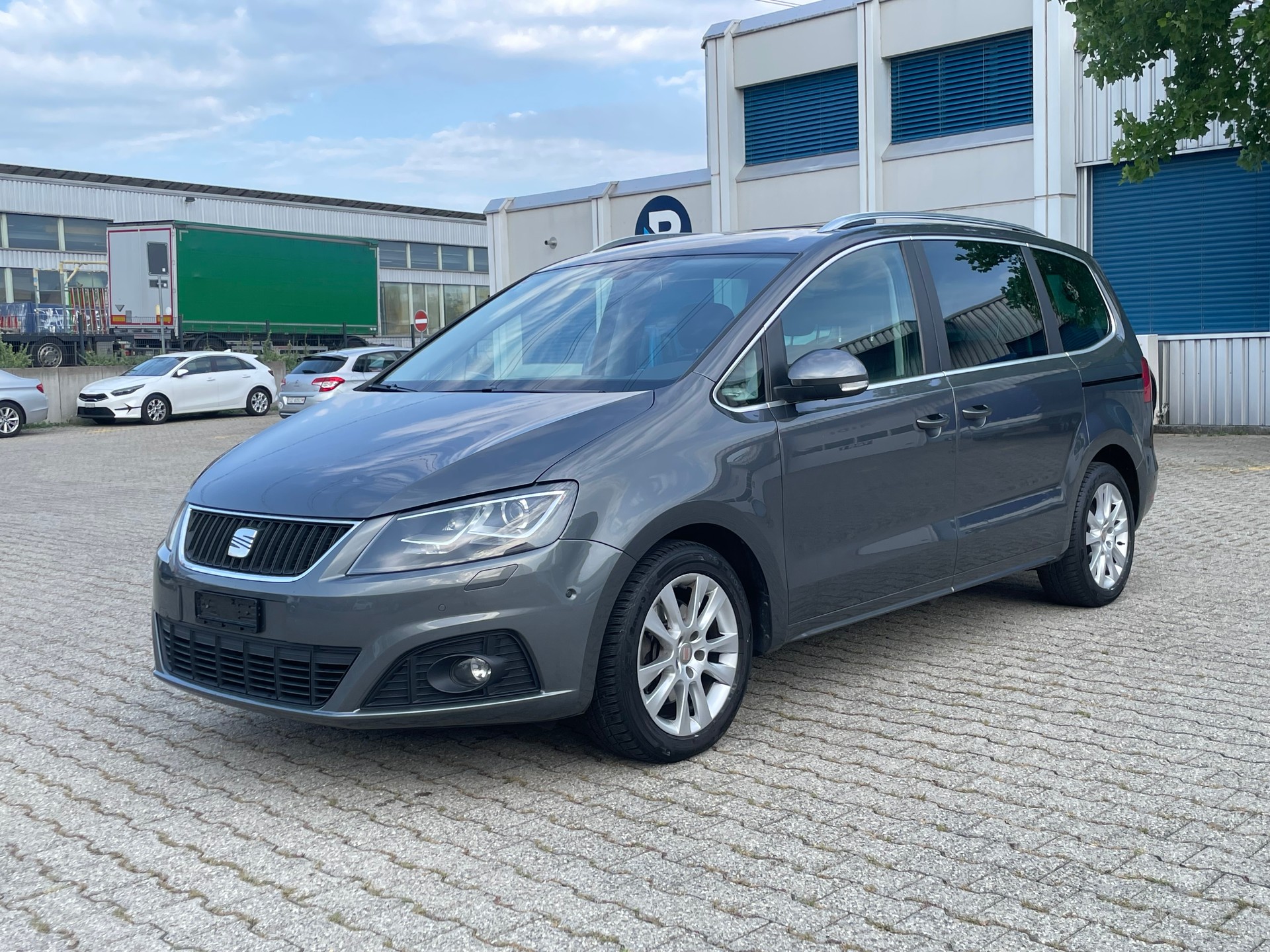 SEAT Alhambra 2.0 TDI Reference 4x4 * 7 Plätzer Airbag Lampe brennt *