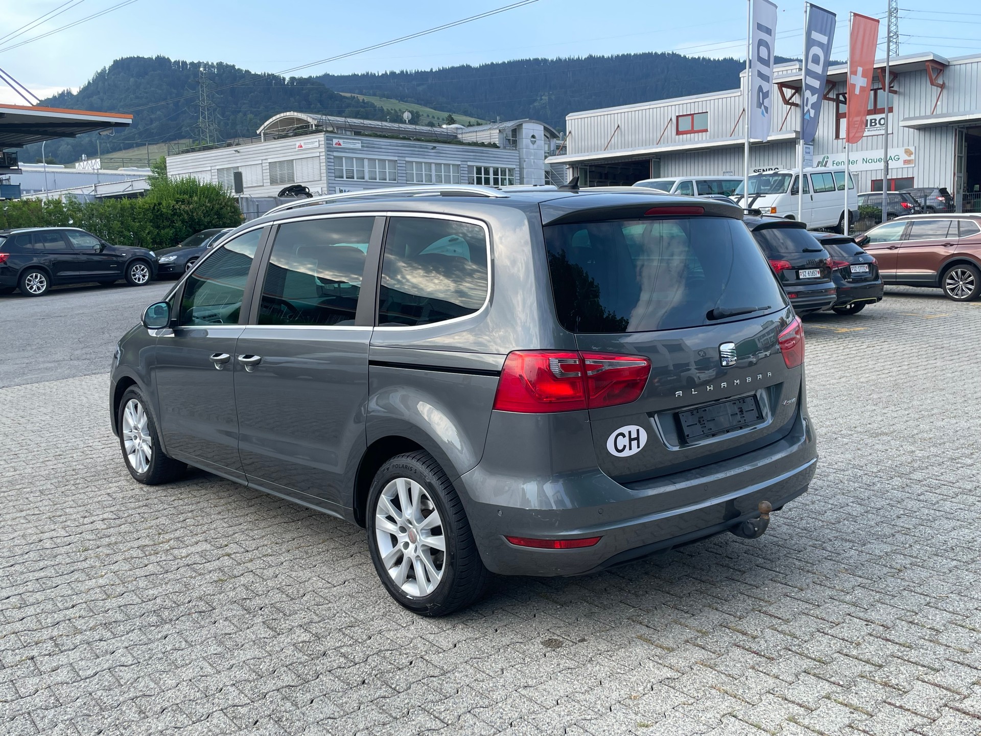 SEAT Alhambra 2.0 TDI Reference 4x4 * 7 Plätzer Airbag Lampe brennt *-image-3