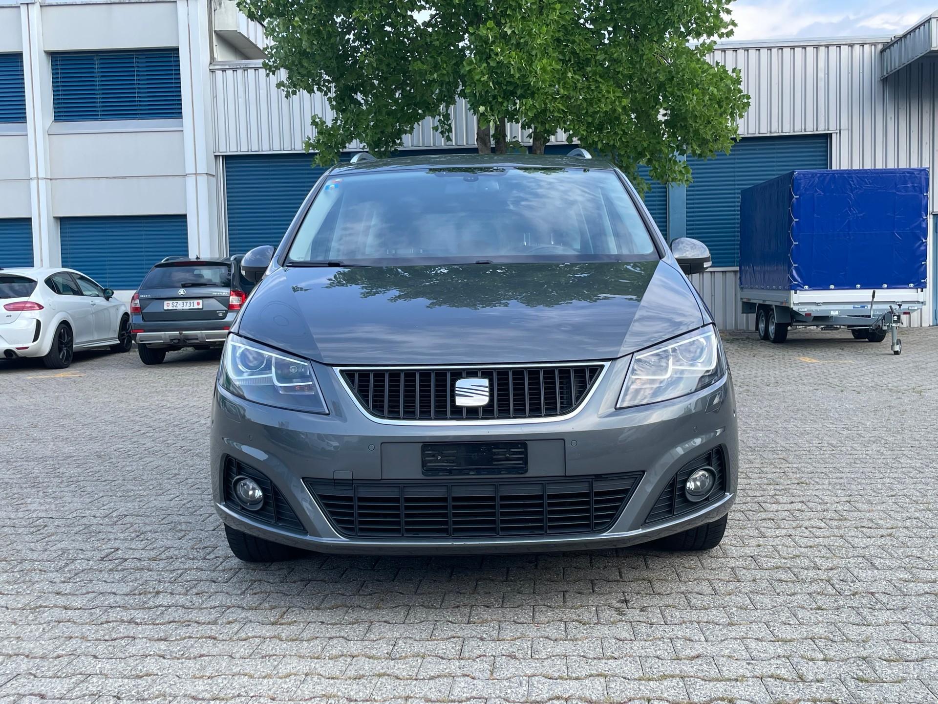SEAT Alhambra 2.0 TDI Reference 4x4 * 7 Plätzer Airbag Lampe brennt *-image-1