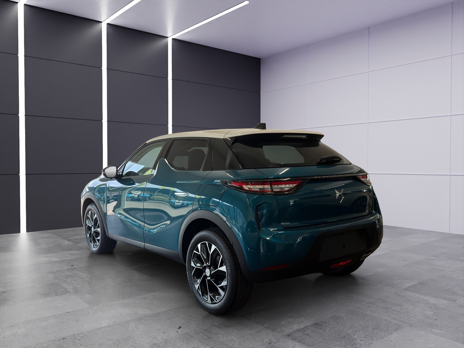DS AUTOMOBILES DS3 1.2 MHEV Pallas-showroom-element-3