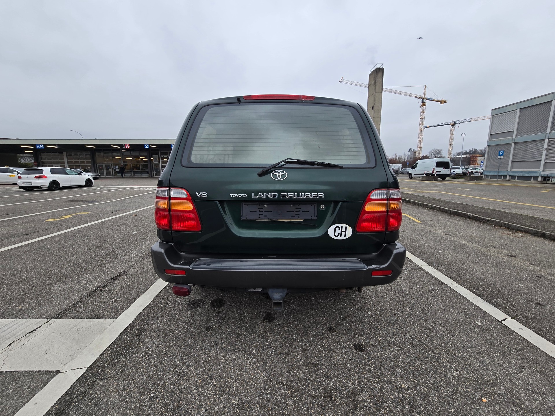 TOYOTA LAND CRUISER-image-10