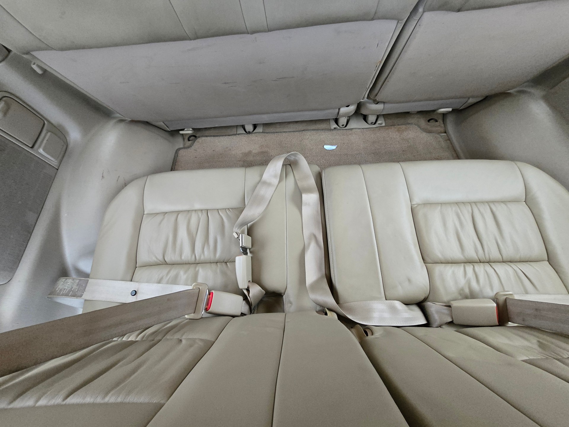 TOYOTA LAND CRUISER-image-13