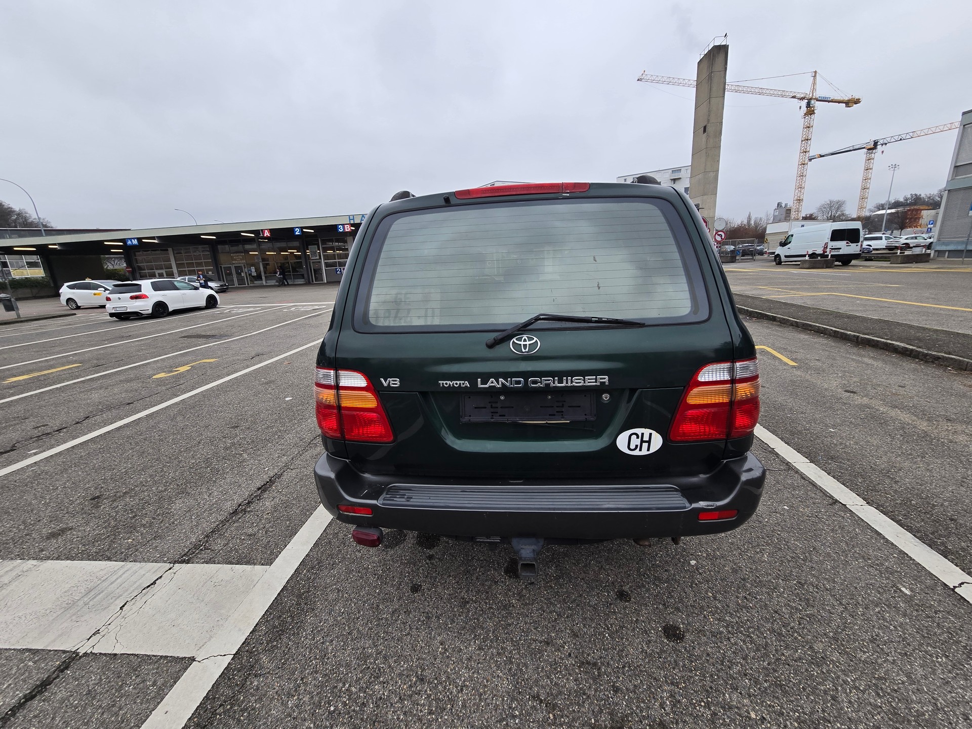 TOYOTA LAND CRUISER-image-9
