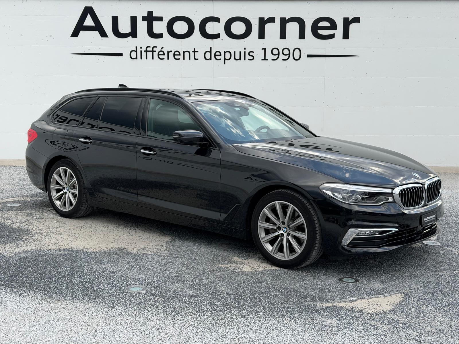 BMW 520d xDrive Touring Luxury Line Steptronic-showroom-element-1