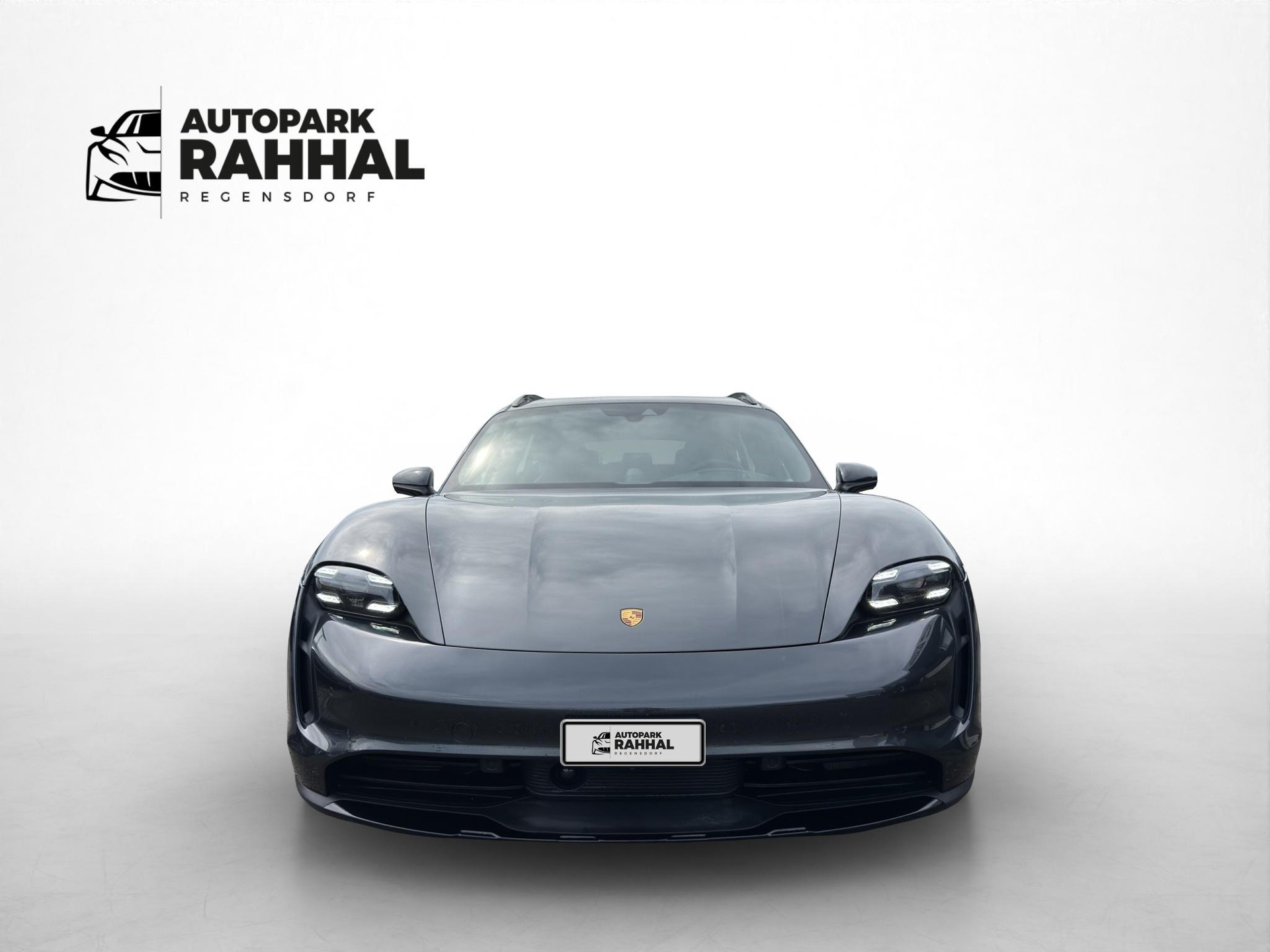 PORSCHE Taycan Cross Turismo 4-showroom-element-1