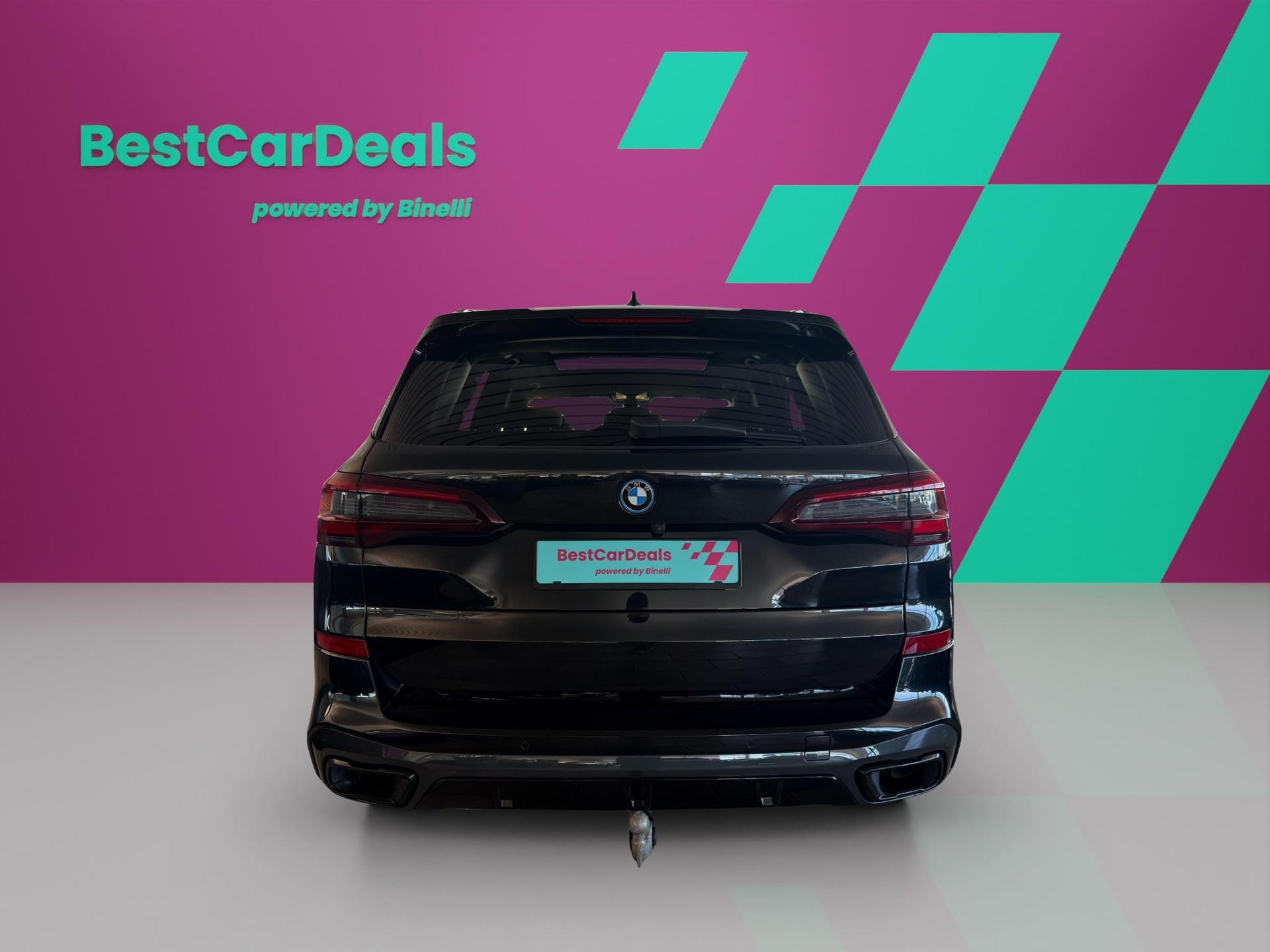BMW X5 xDrive45e MSport-showroom-element-3