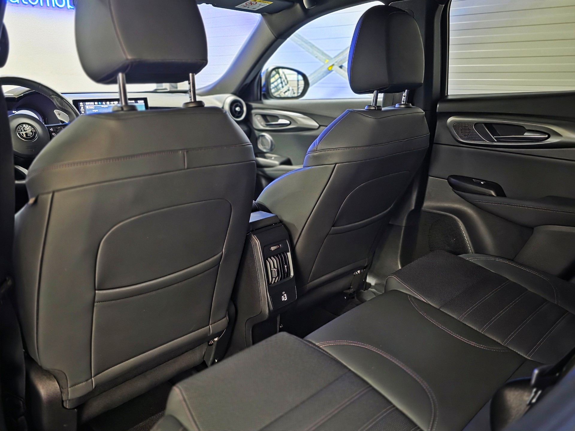 ALFA ROMEO Tonale 1.5 48V Hybrid Speciale-image-12