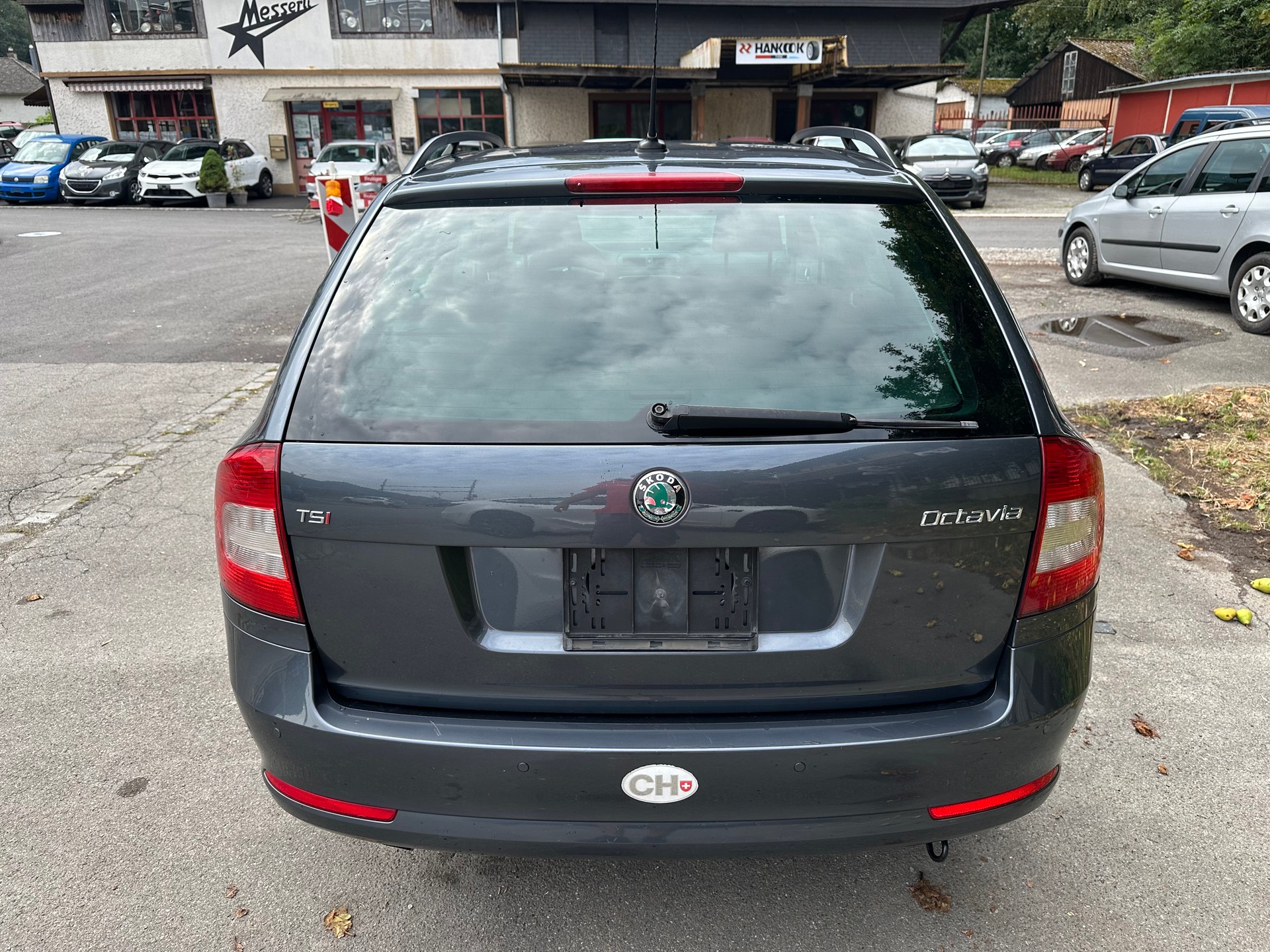 SKODA Octavia Combi 1.8 TSI Ambiente FIXPREIS-image-15