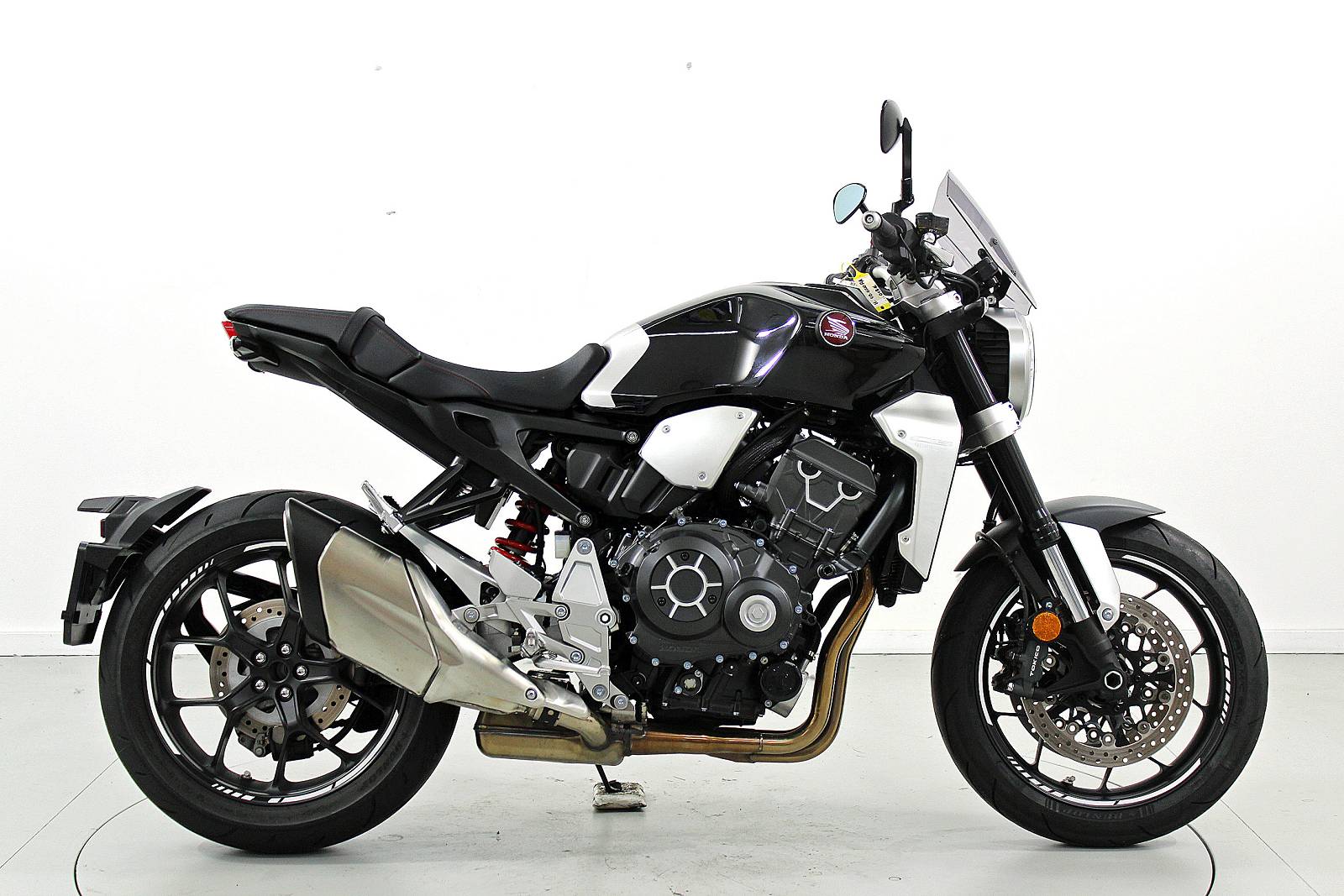 HONDA CB 1000 R ABS-image-3