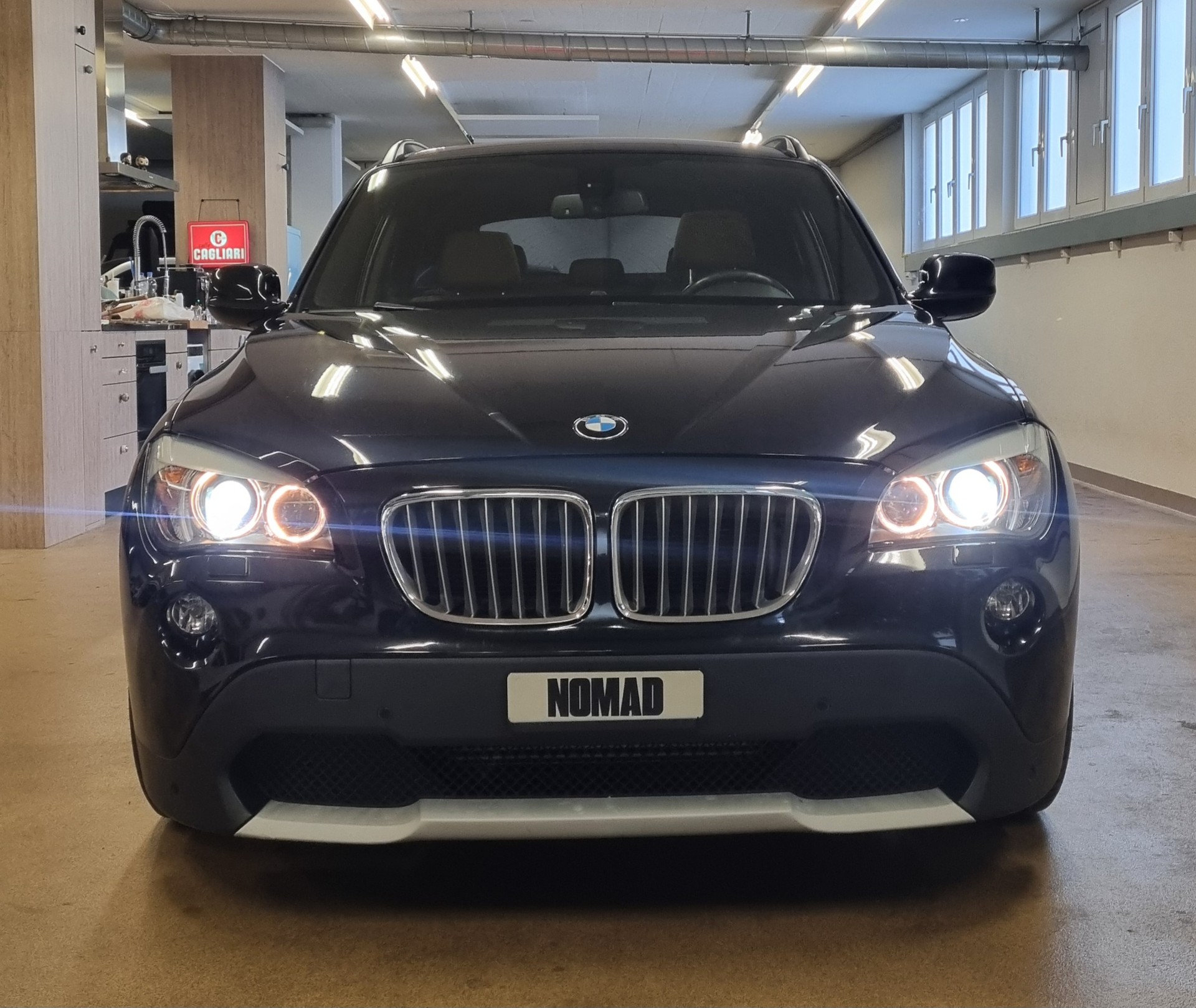 BMW X1 xDrive 23d Steptronic-showroom-element-1