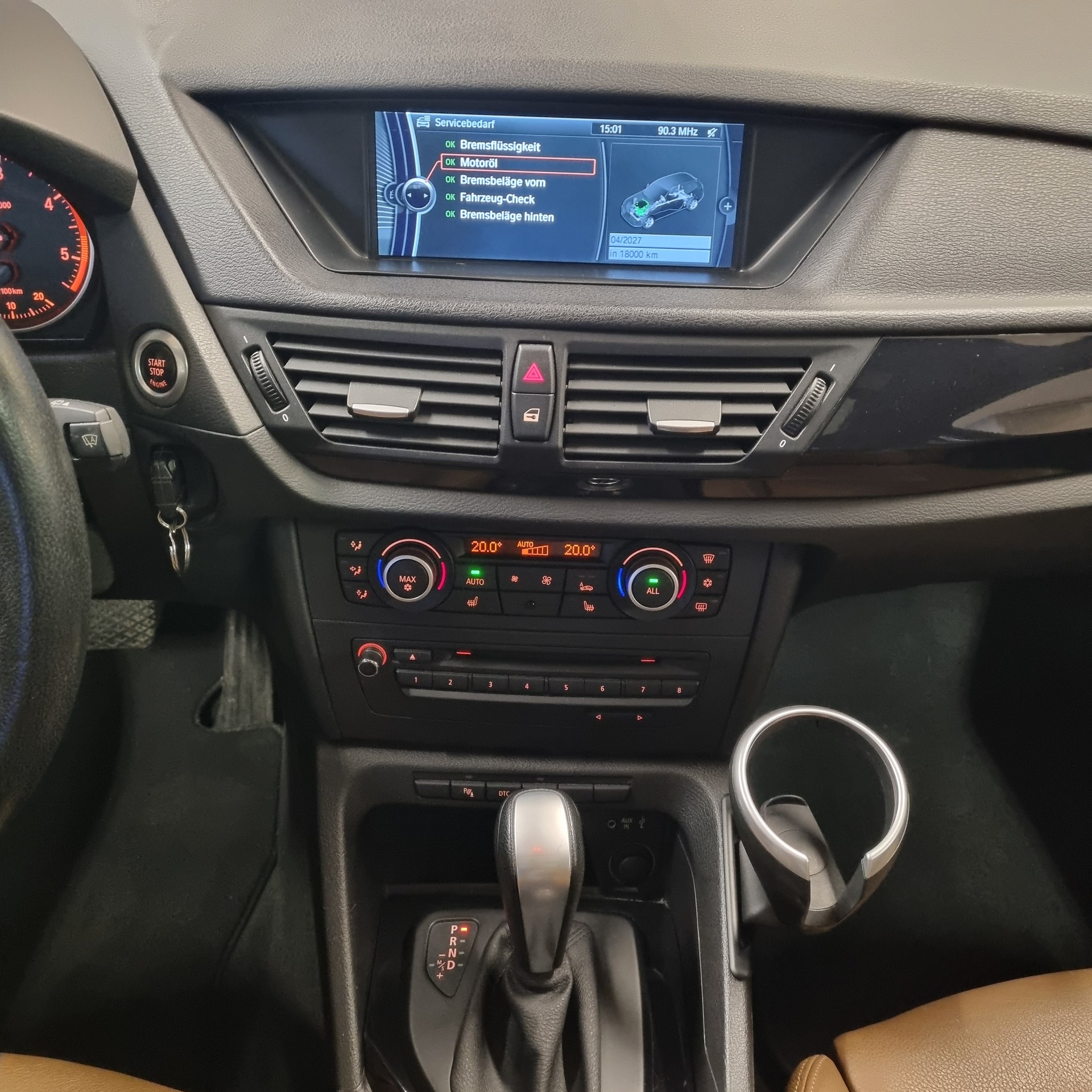 BMW X1 xDrive 23d Steptronic-image-14