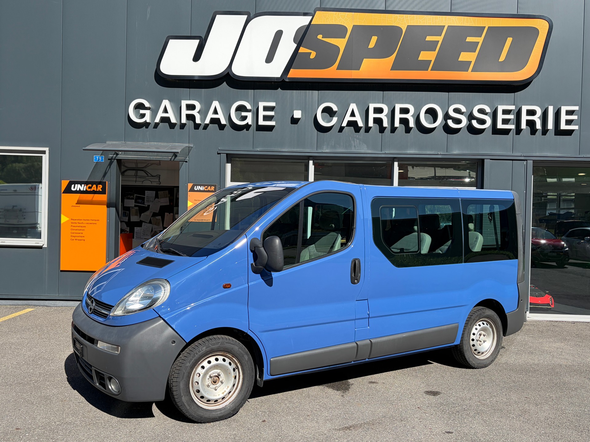 OPEL Vivaro 2.5 CDTI 2.7t