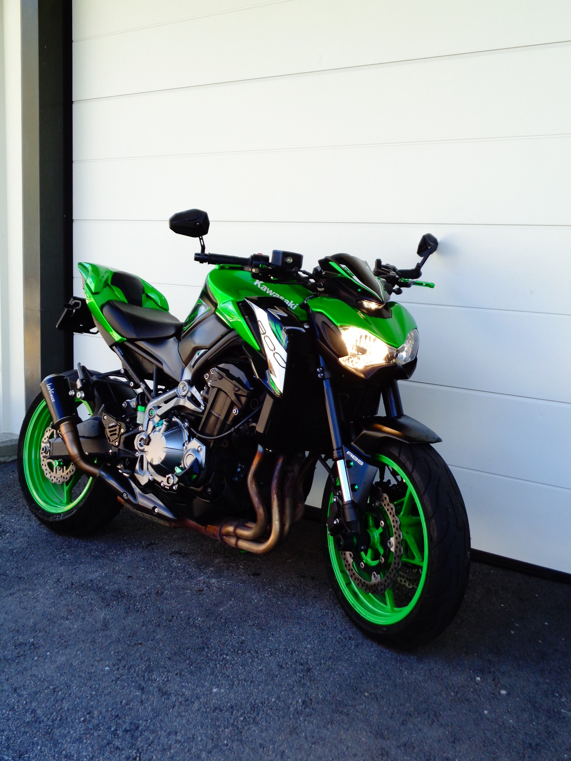 KAWASAKI Z 900-image-1