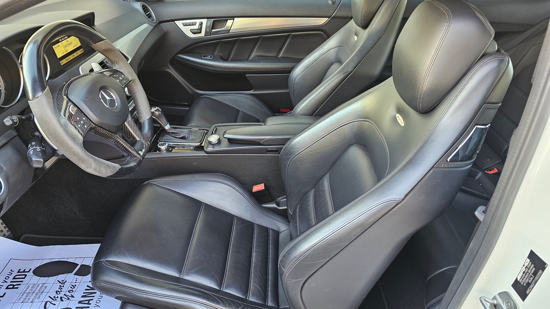 MERCEDES-BENZ C 63 Coupé AMG Speedshift MCT-image-11