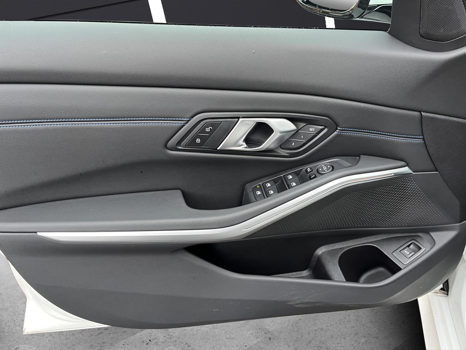 BMW 3er Reihe G20 320d xDrive-image-7