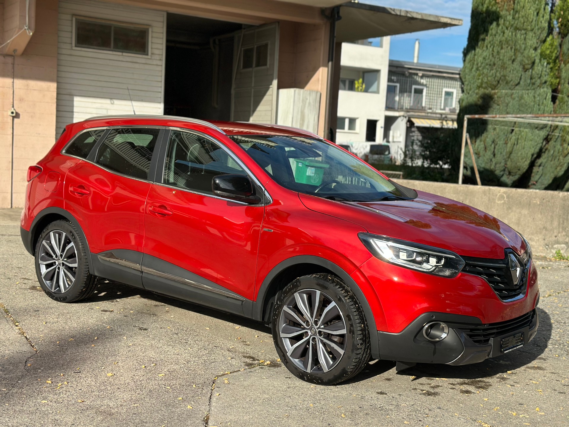 RENAULT Kadjar 1.2 16V Turbo Bose-image-1