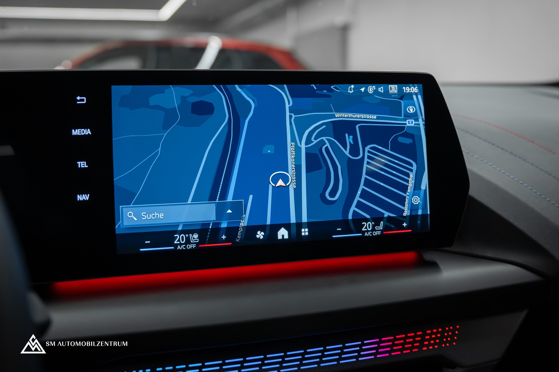 BMW M235i xDrive Gran Coupé / 360° / el. Sitze / Head-Up / Komfortzugang-image-35
