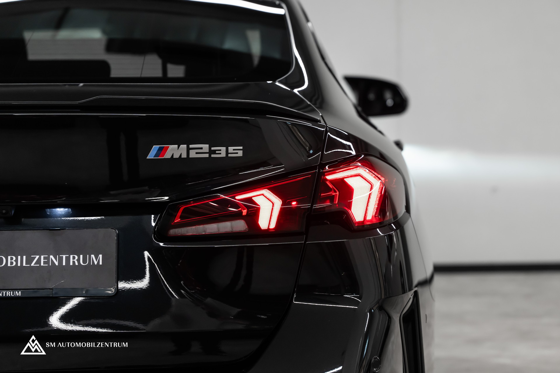 BMW M235i xDrive Gran Coupé / 360° / el. Sitze / Head-Up / Komfortzugang-image-12