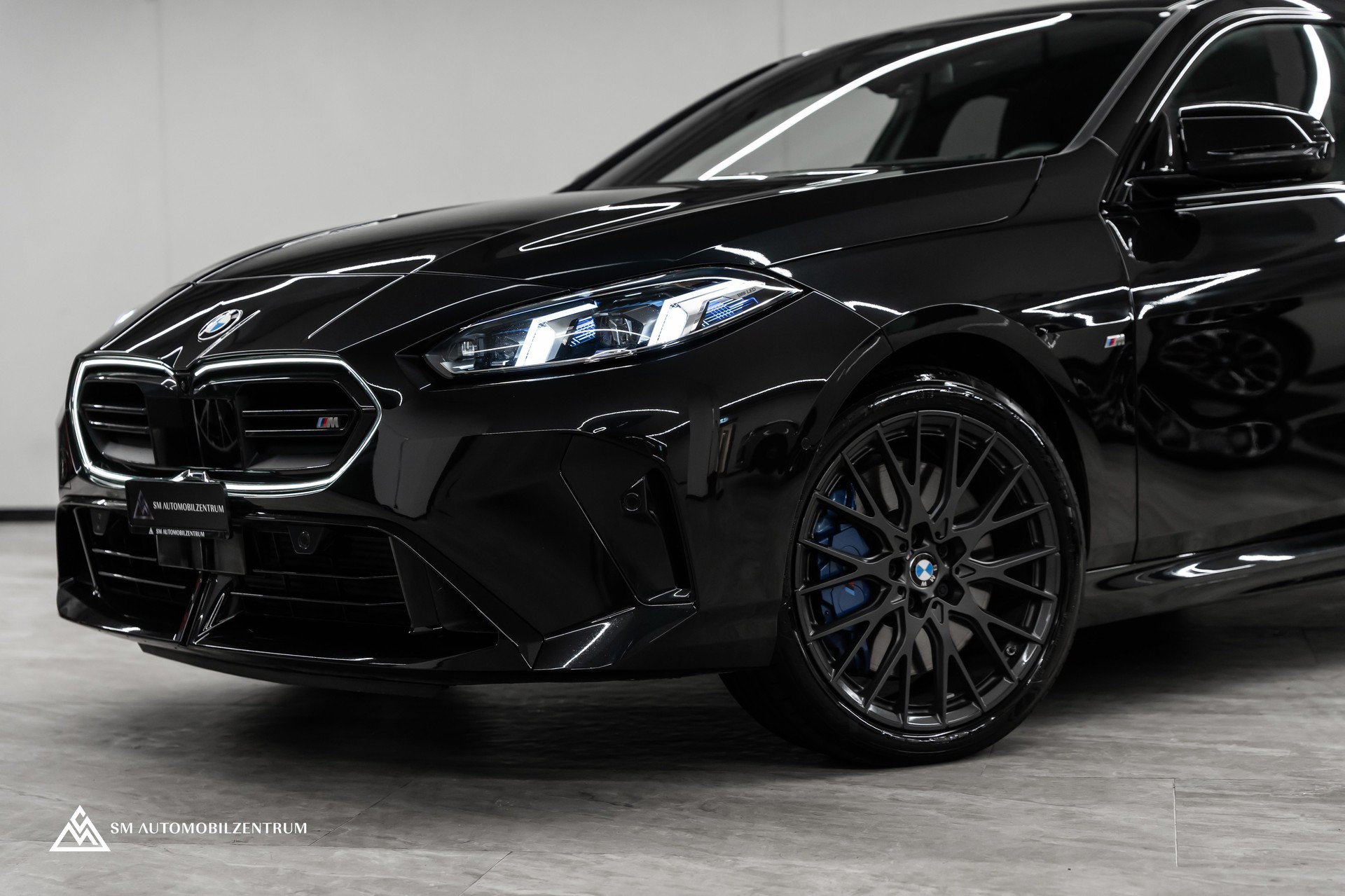 BMW M235i xDrive Gran Coupé / 360° / el. Sitze / Head-Up / Komfortzugang-image-5