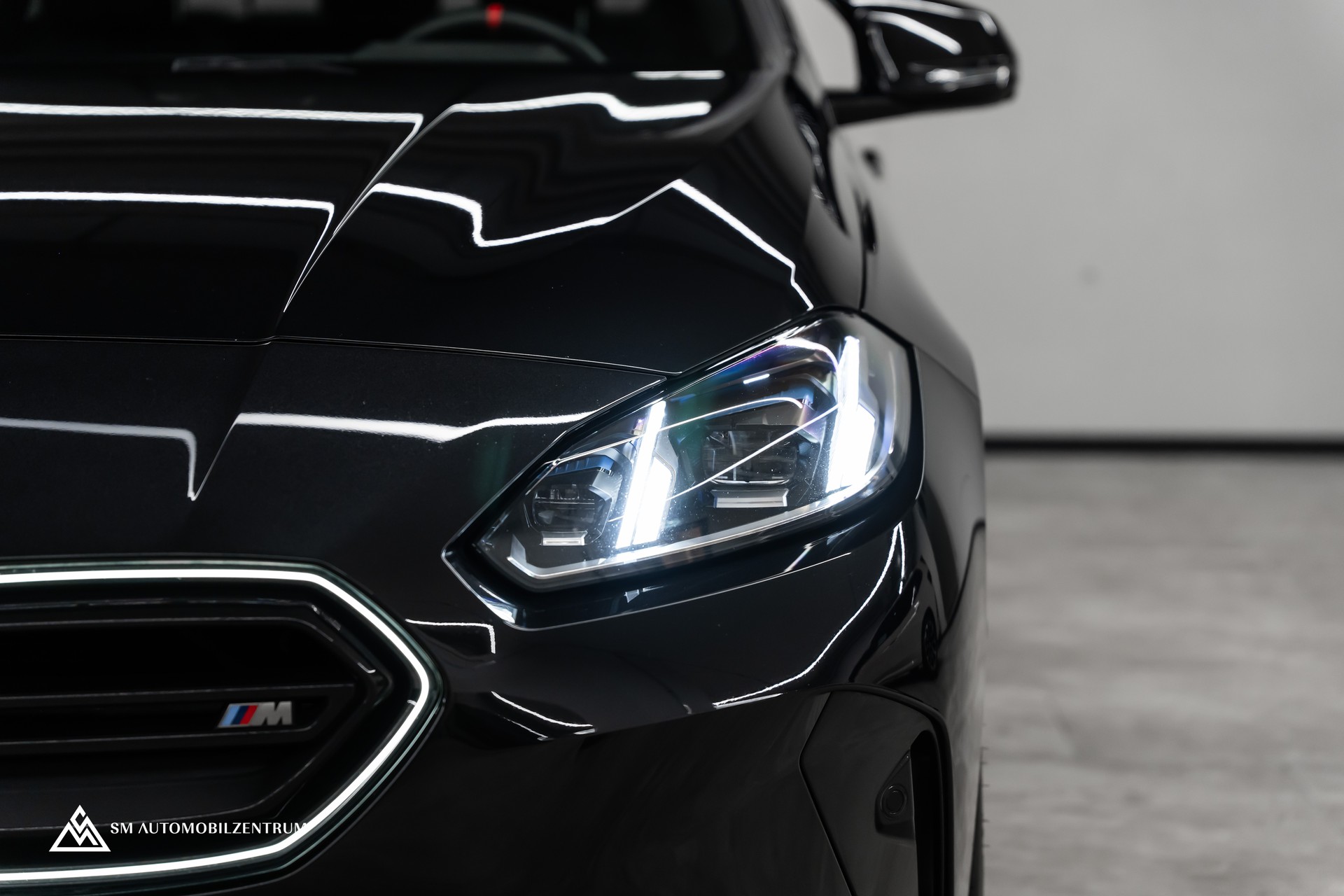 BMW M235i xDrive Gran Coupé / 360° / el. Sitze / Head-Up / Komfortzugang-image-4