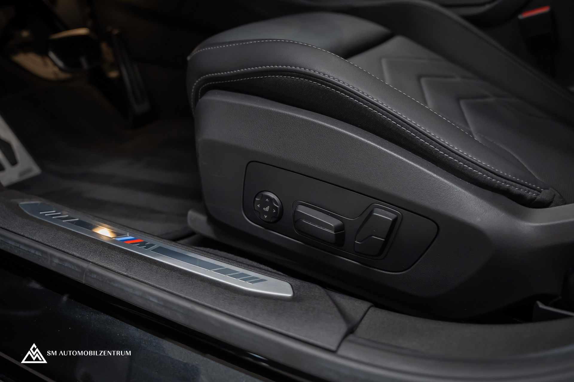 BMW M235i xDrive Gran Coupé / 360° / el. Sitze / Head-Up / Komfortzugang-image-21