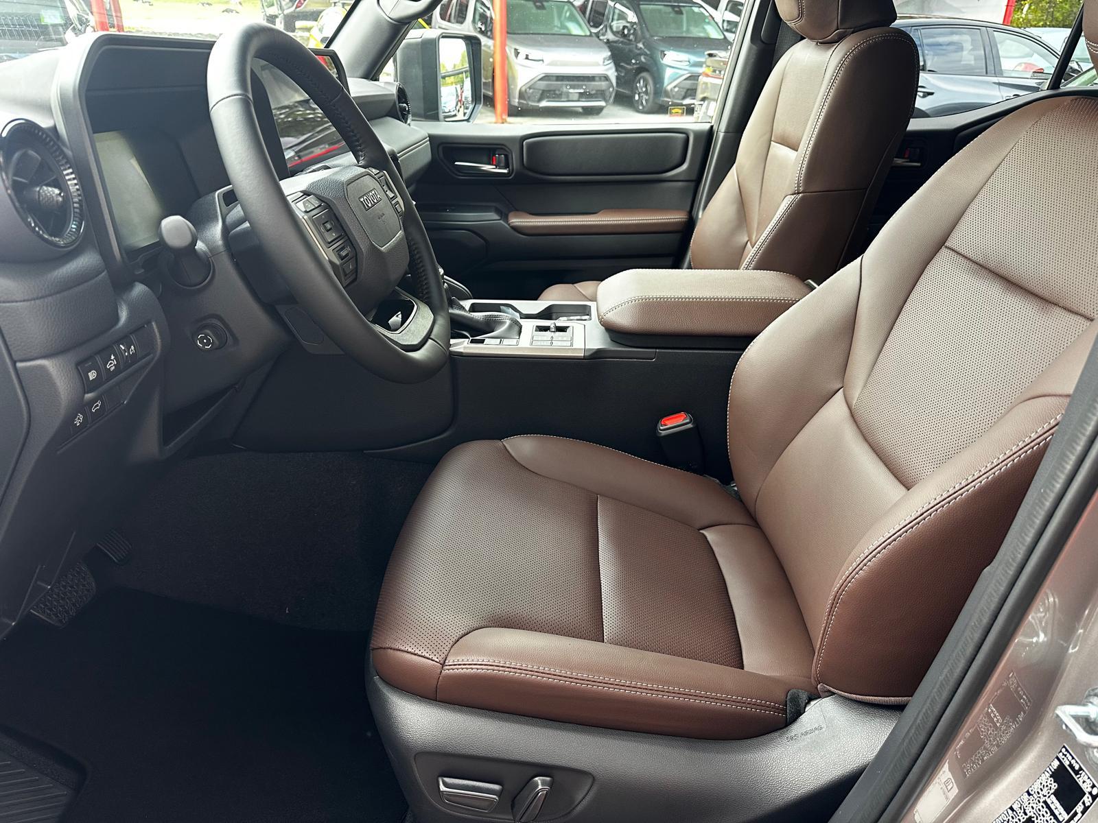 TOYOTA Land Cruiser 2.8 D 48V 230 Rebel-image-7