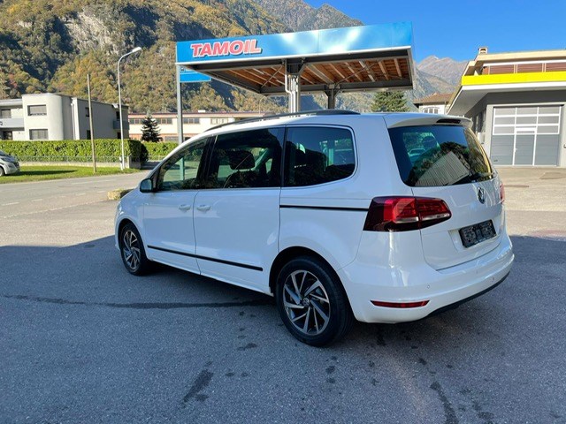 VW Sharan 2.0 TDI BMT Comfortline 4Motion DSG-image-1