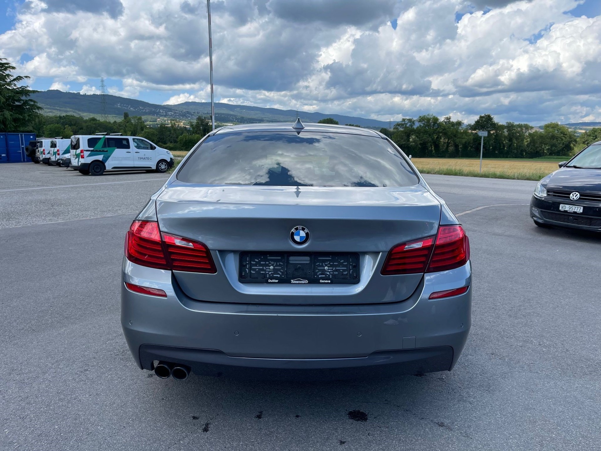BMW 525d xDrive Luxury Line Steptronic-image-5