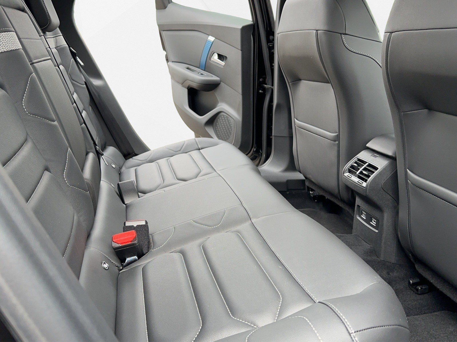 CITROEN C4 Shine-image-15